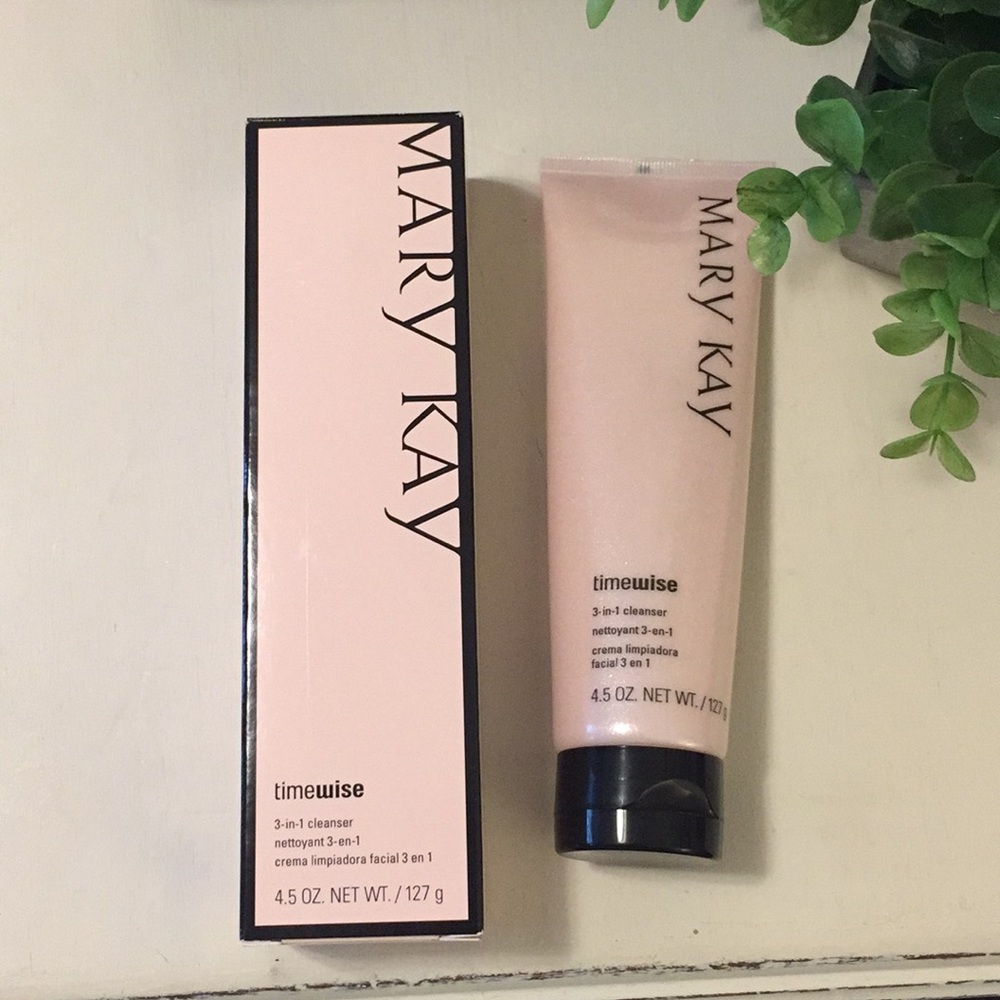 Mary Kay cleanser